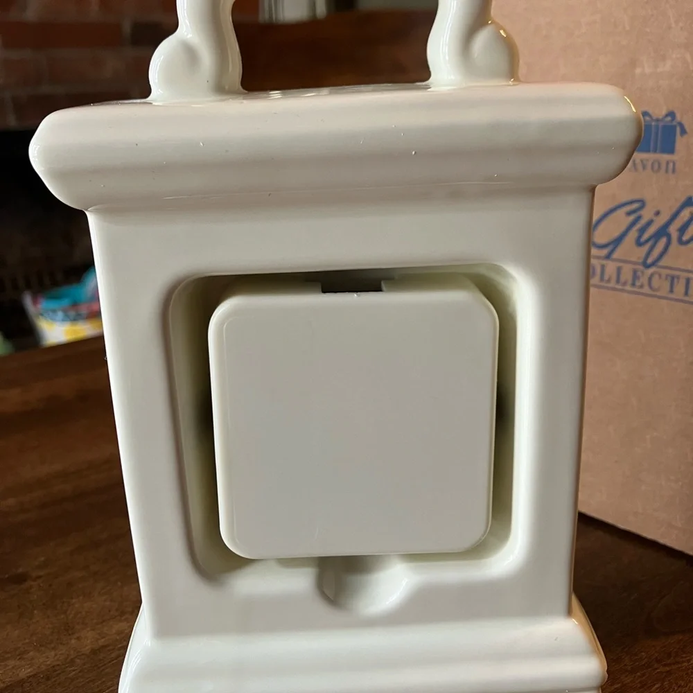 Avon White and Gold Ceramic Decorative Mantel Clock